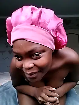 SexyValentinaXX online show from 10/18/25, 04:37