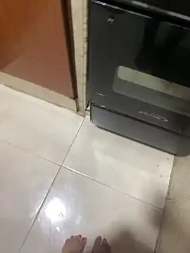 miluwatson online show from 11/04/25, 11:37