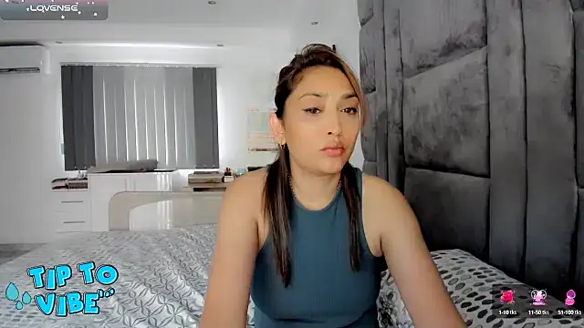 INDIANROMANCE online show from 02/24/25, 03:09