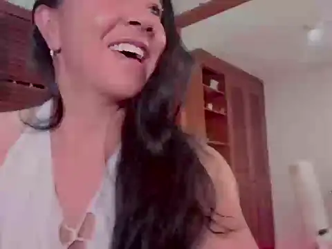 Talia  velvet online show from 12/14/25, 08:52