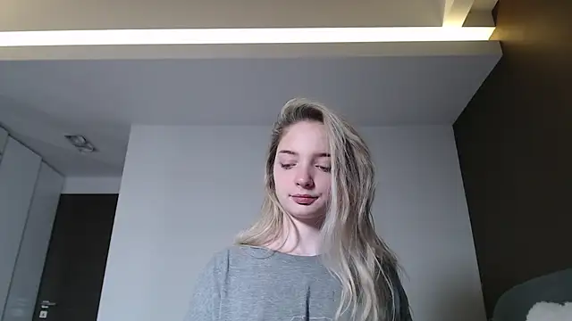 jessicahbelle online show from 04/25/26, 03:53