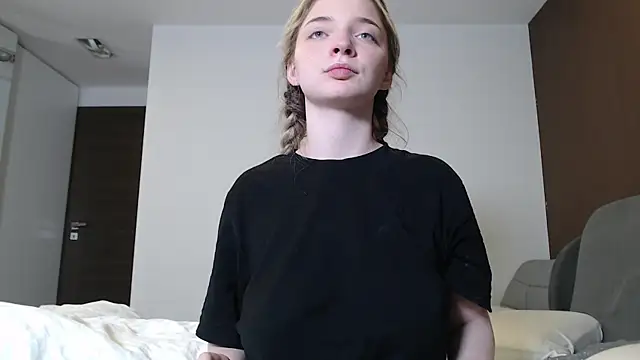 jessicahbelle online show from 06/06/26, 12:27