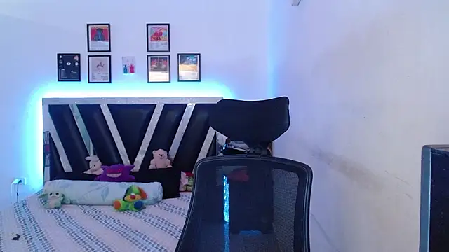 Sebasxxl12 online show from 02/02/26, 01:10