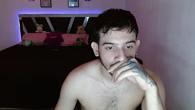 Sebasxxl12 online show from 04/24/26, 09:28