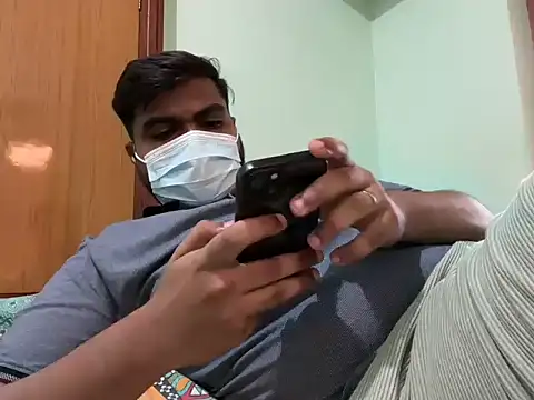 Snapshot of Romeo_Sam2 chatting on 09/29/25, 08:19 Romeo Sam2 online show from 09/29/25, 08:19