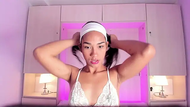 AnahiCollins online show from 03/26/26, 11:38