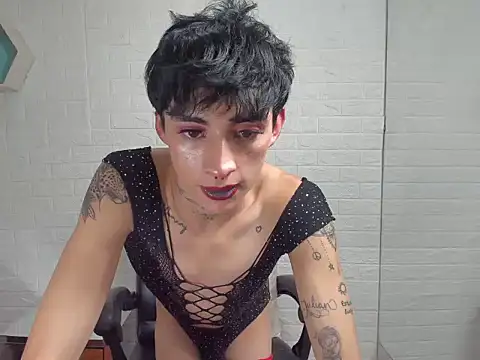 Mila Leon online show from 10/01/25, 03:34