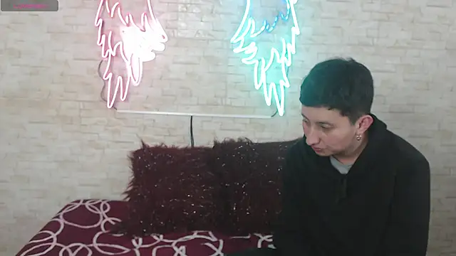 Gaby and Mei online show from 10/12/25, 04:00