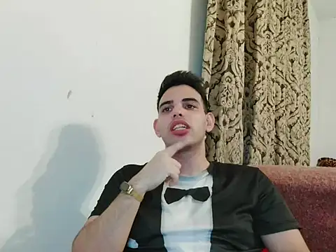  Djonson  online show from 10/12/25, 04:28