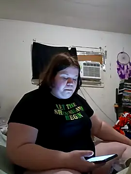 Snapshot of kittytightholes chatting on 10/02/25, 12:06 kittytightholes online show from 10/02/25, 12:06