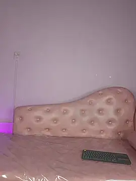 EmmaValencia  online show from 02/24/26, 09:35