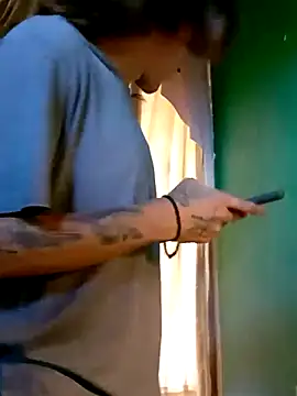 monroedelrey online show from 02/25/26, 04:49