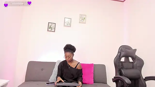 staicy26 online show from 05/20/26, 02:12