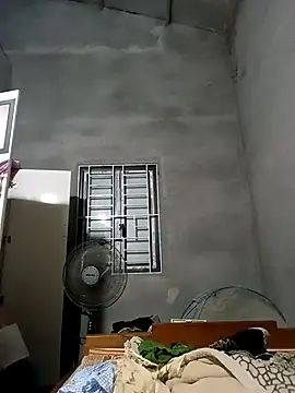 Snapshot of kemmut-sex chatting on 09/30/25, 03:39 kemmut-sex online show from 09/30/25, 03:39