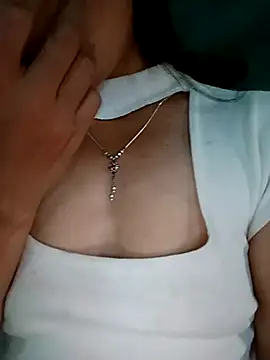 Snapshot of kemmut-sex chatting on 10/05/25, 11:35 kemmut-sex online show from 10/05/25, 11:35