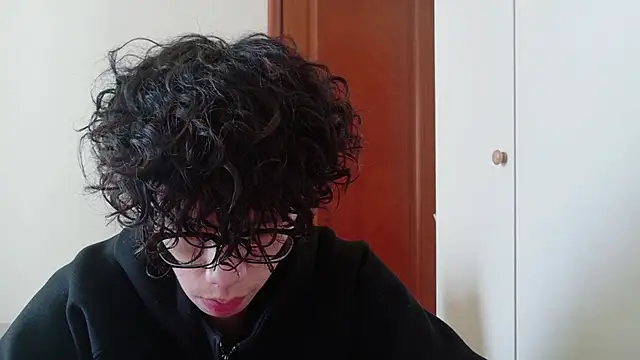 hangzi-0011 online show from 10/23/25, 04:56