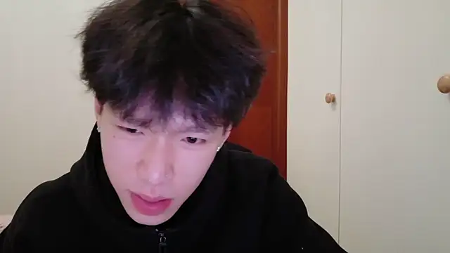 hangzi-0011 online show from 11/15/25, 08:55