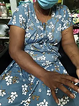 Tamilselviroja- online show from 04/28/26, 02:44