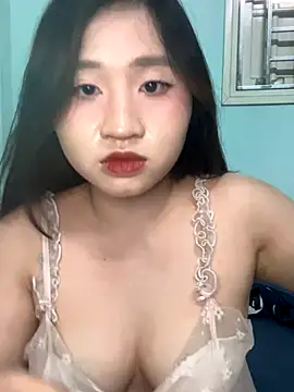 Sexy dancing girl online show from 10/12/25, 04:50