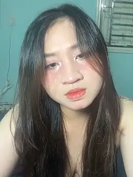 Sexy dancing girl online show from 10/26/25, 02:34