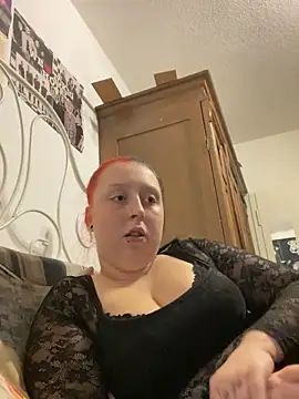 SweetieLina online show from 10/19/25, 05:13
