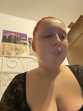 SweetieLina online show from 10/20/25, 05:13