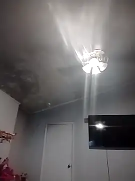 Mochalatte21 online show from 09/28/25, 04:45