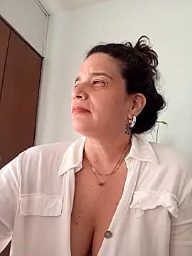 MoritaSalvaj online show from 10/04/25, 02:26