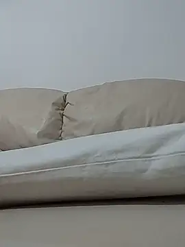 thonyx93 online show from 11/21/25, 01:32