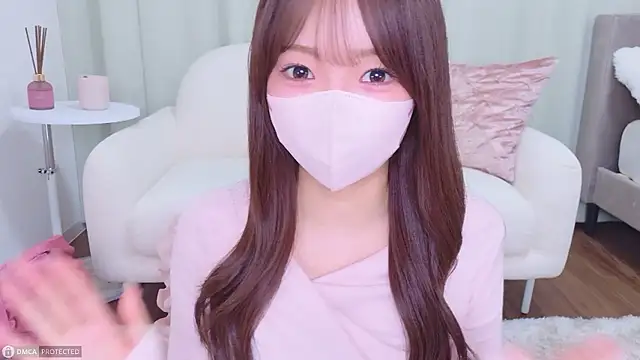 Snapshot of Seira__nn chatting on 04/25/26, 01:36 Seira nn online show from 04/25/26, 01:36