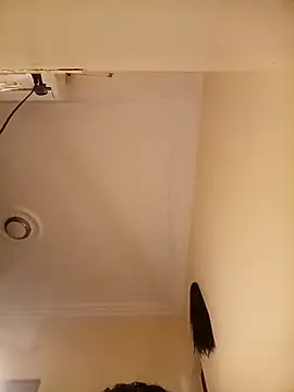 Snapshot of Wiw1 chatting on 02/11/26, 11:48 Wiw1 online show from 02/11/26, 11:48