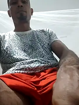 exotico2323 online show from 10/28/25, 03:10