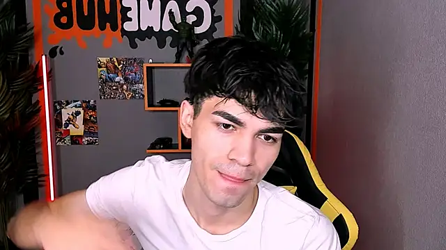 Snapshot of JaremyHarris chatting on 10/03/25, 11:29 JaremyHarris online show from 10/03/25, 11:29