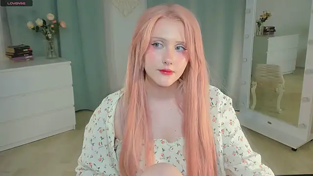 Snapshot of DelilahTaylor chatting on 06/13/26, 10:29 DelilahTaylor online show from 06/13/26, 10:29
