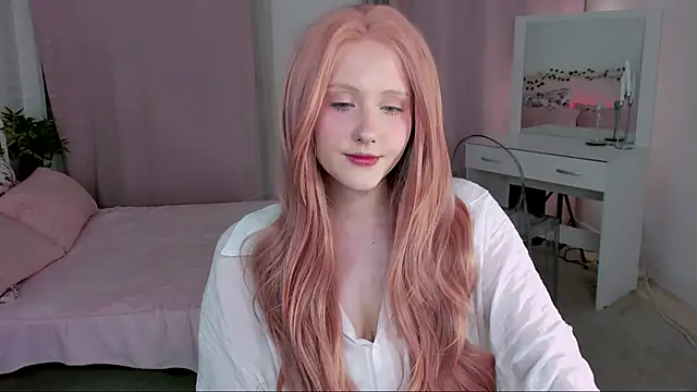Snapshot of DelilahTaylor chatting on 07/18/26, 09:51 DelilahTaylor online show from 07/18/26, 09:51