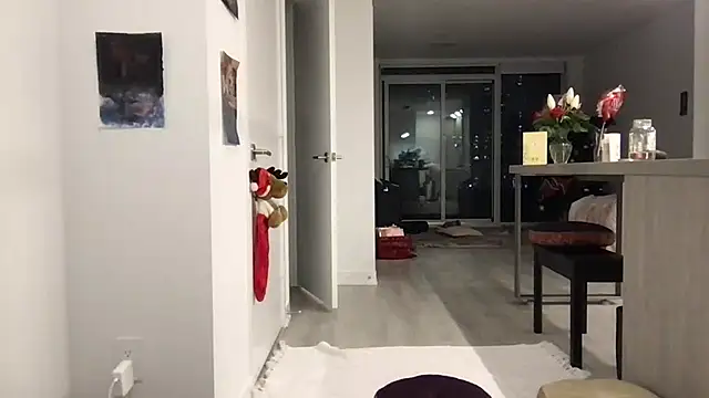 tia   fox online show from 02/16/26, 11:45