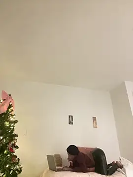 tia   fox online show from 03/03/26, 02:39