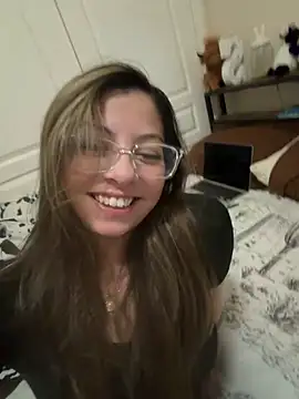 bunnygorl12 online show from 04/30/26, 05:25