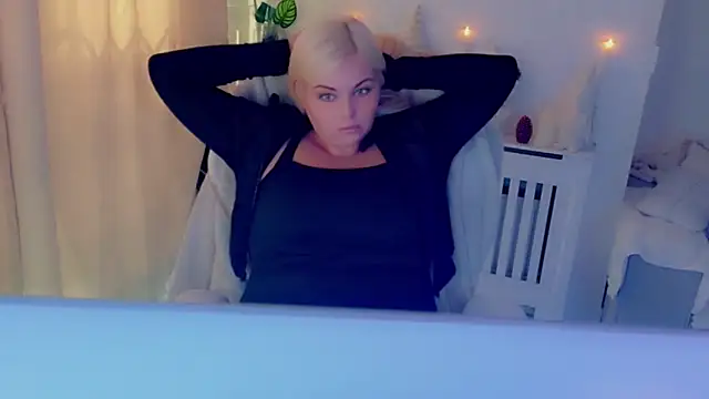 Siren-xiv online show from 12/05/25, 02:14