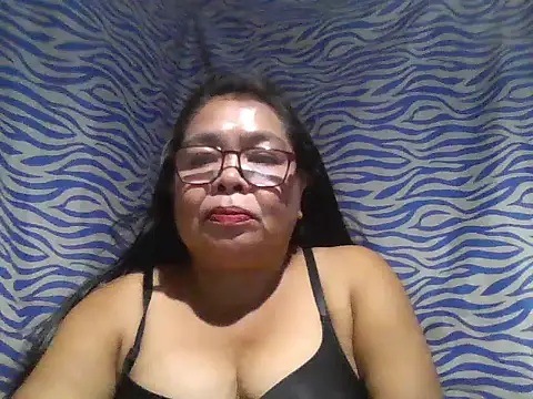 cris tita online show from 06/10/26, 01:54