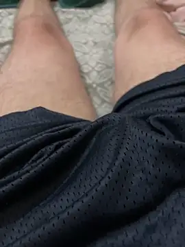 Snapshot of vvUMvv chatting on 11/25/25, 07:30 vvUMvv online show from 11/25/25, 07:30