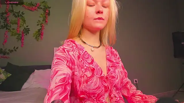 Callista a online show from 11/19/25, 11:21