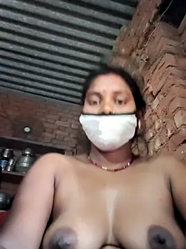 Snapshot of Katrina_kaif143 chatting on 12/19/25, 07:37 Katrina kaif143 online show from 12/19/25, 07:37