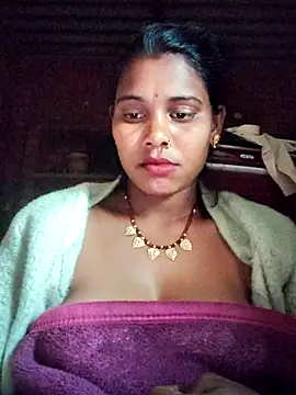 Snapshot of Katrina_kaif143 chatting on 12/20/25, 10:55 Katrina kaif143 online show from 12/20/25, 10:55