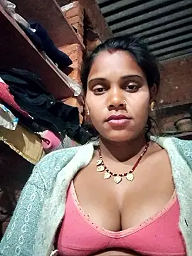 Snapshot of Katrina_kaif143 chatting on 01/14/26, 04:01 Katrina kaif143 online show from 01/14/26, 04:01