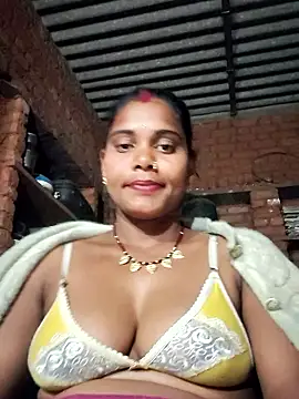 Snapshot of Katrina_kaif143 chatting on 01/18/26, 02:10 Katrina kaif143 online show from 01/18/26, 02:10