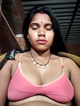 Snapshot of Katrina_kaif143 chatting on 02/21/26, 10:44 Katrina kaif143 online show from 02/21/26, 10:44