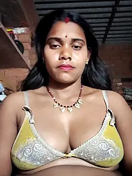 Snapshot of Katrina_kaif143 chatting on 02/23/26, 04:48 Katrina kaif143 online show from 02/23/26, 04:48