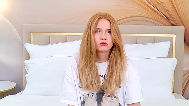 MelissaLiss online show from 11/22/25, 03:00