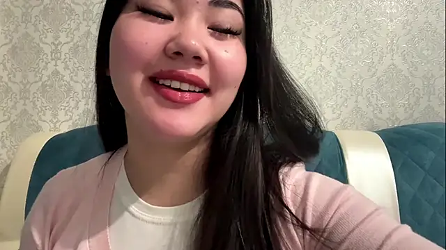 AYPRILPURE online show from 10/04/25, 02:59